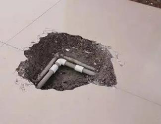无极卫生间漏水维修公司为您分享如何判断家里漏水